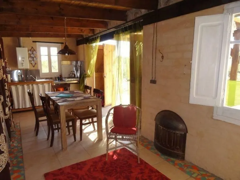 הוילה El Perelló Casa Roca בית נופש